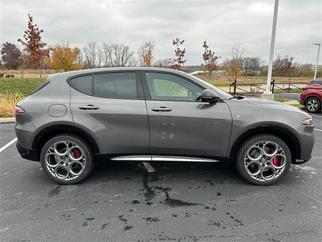 new 2024 Alfa Romeo Tonale car, priced at $42,477