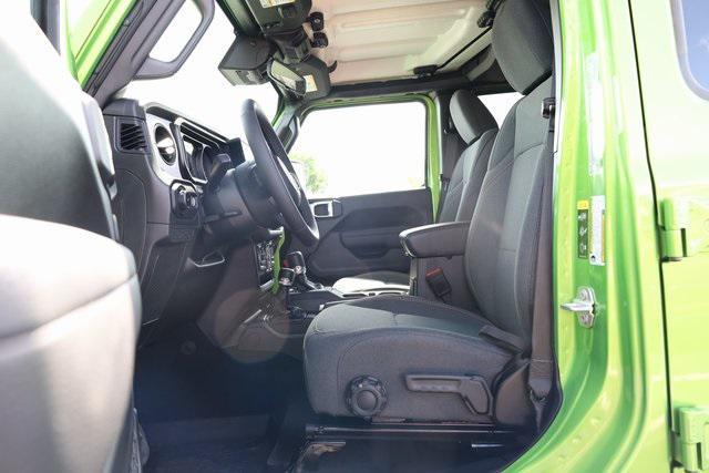new 2025 Jeep Wrangler car, priced at $40,356
