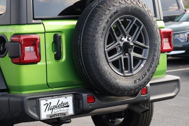 new 2025 Jeep Wrangler car, priced at $40,356
