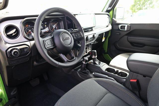 new 2025 Jeep Wrangler car, priced at $40,356