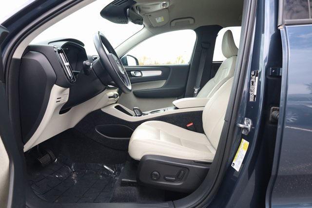 used 2021 Volvo XC40 car, priced at $23,000