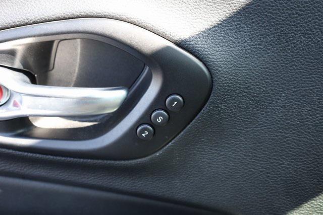 used 2022 Jeep Cherokee car, priced at $21,813