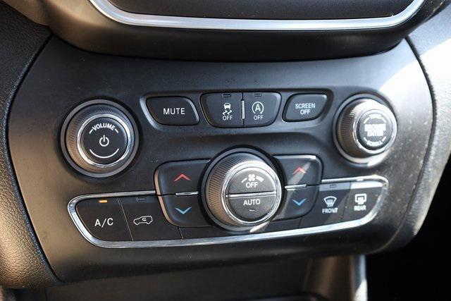 used 2022 Jeep Cherokee car, priced at $21,813