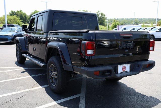 new 2024 Jeep Gladiator car, priced at $45,124