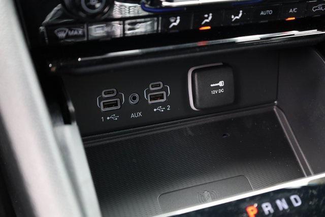 new 2025 Jeep Grand Cherokee L car, priced at $37,076