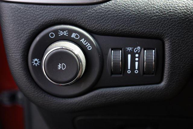 used 2021 Jeep Cherokee car, priced at $23,499