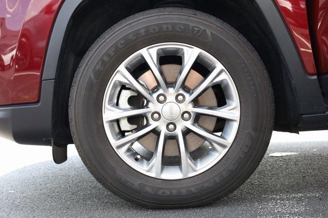 used 2021 Jeep Cherokee car, priced at $23,499