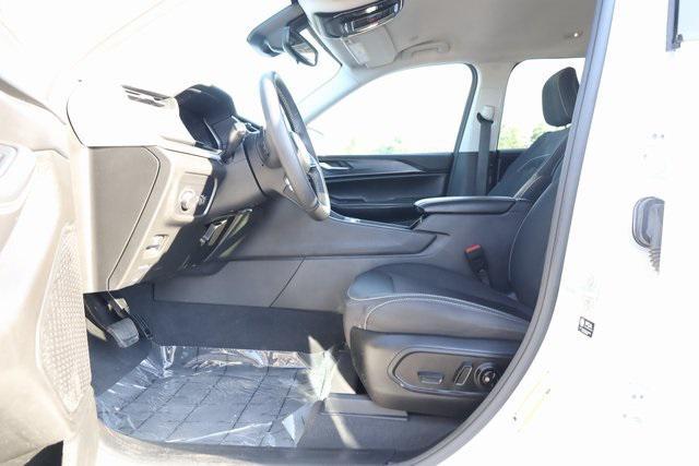 used 2023 Jeep Grand Cherokee L car, priced at $27,950