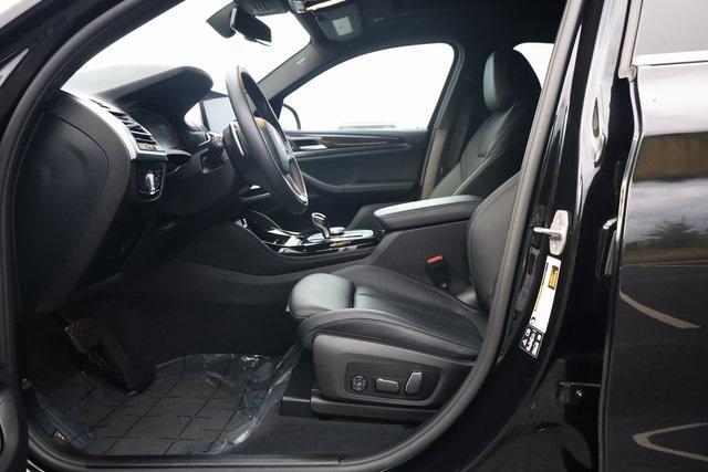 used 2024 BMW X4 car, priced at $39,997