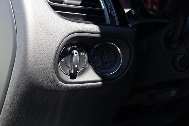used 2019 Porsche Macan car, priced at $27,300