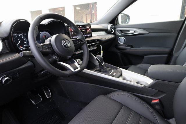 new 2025 Alfa Romeo Tonale car, priced at $35,996