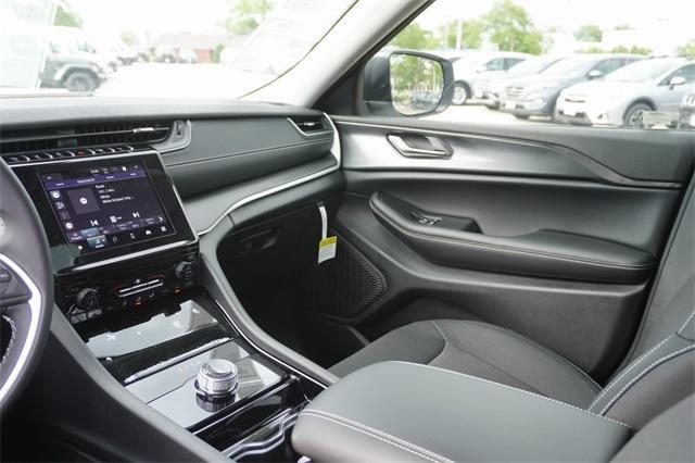 used 2024 Jeep Grand Cherokee car, priced at $35,500