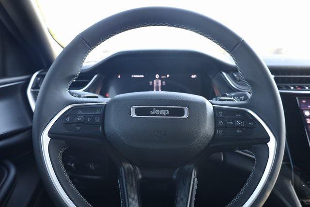 used 2024 Jeep Grand Cherokee car, priced at $32,400