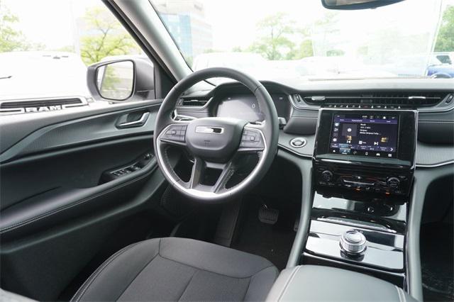 used 2024 Jeep Grand Cherokee car, priced at $35,500