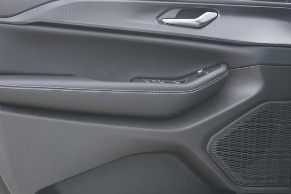 used 2024 Jeep Grand Cherokee car, priced at $35,500