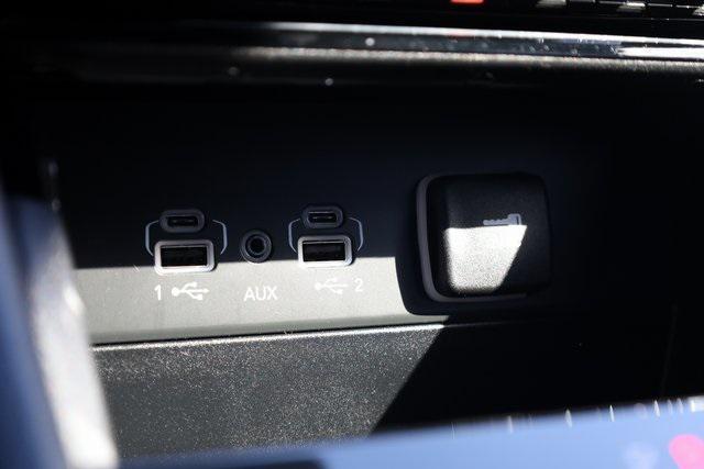 used 2024 Jeep Grand Cherokee car, priced at $32,400