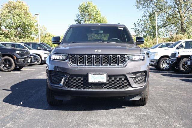 used 2024 Jeep Grand Cherokee car, priced at $32,400