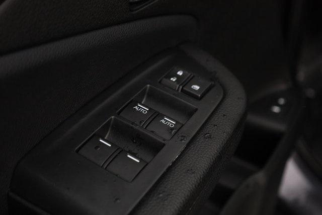 used 2022 Honda Pilot car, priced at $30,000