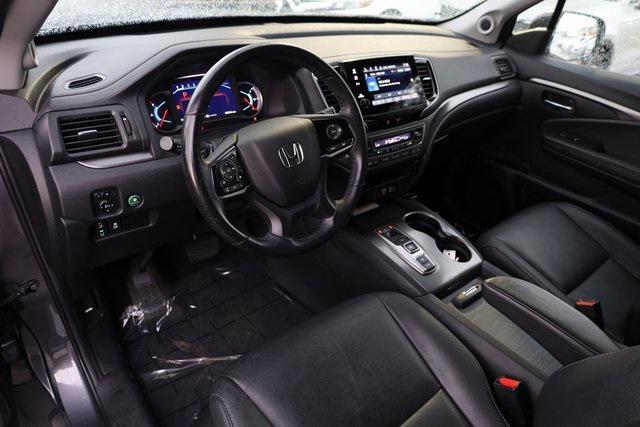 used 2022 Honda Pilot car, priced at $30,000