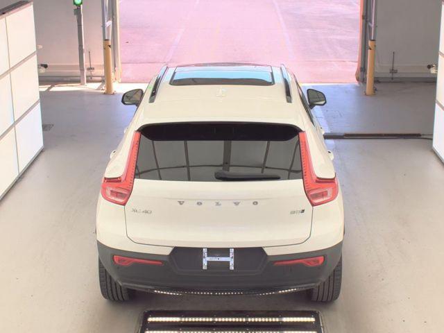 used 2024 Volvo XC40 car, priced at $29,648