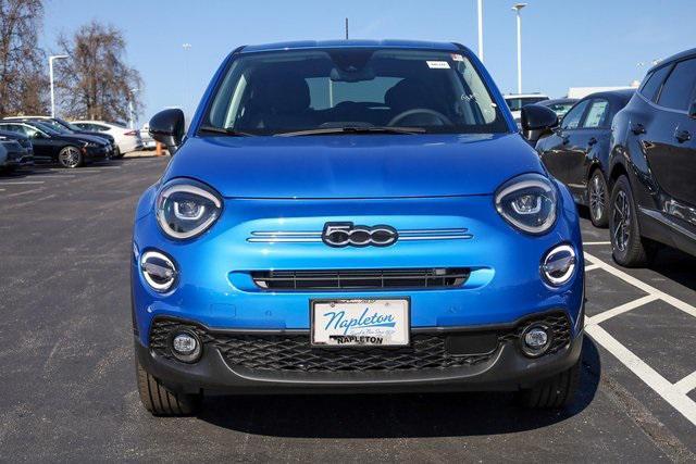 new 2023 FIAT 500X car, priced at $24,977