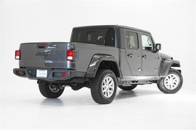 used 2023 Jeep Gladiator car, priced at $42,100