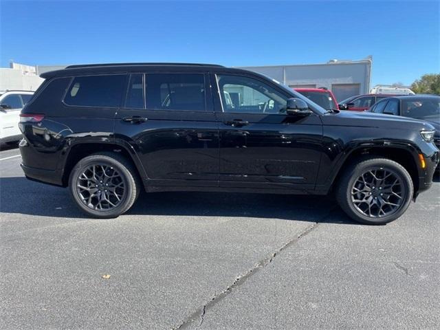 new 2024 Jeep Grand Cherokee L car, priced at $63,977