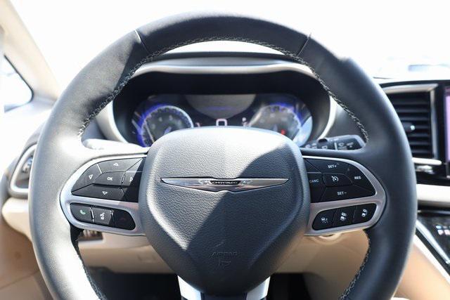 used 2023 Chrysler Pacifica car, priced at $23,070