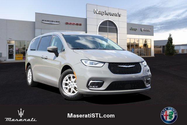 used 2023 Chrysler Pacifica car, priced at $23,070