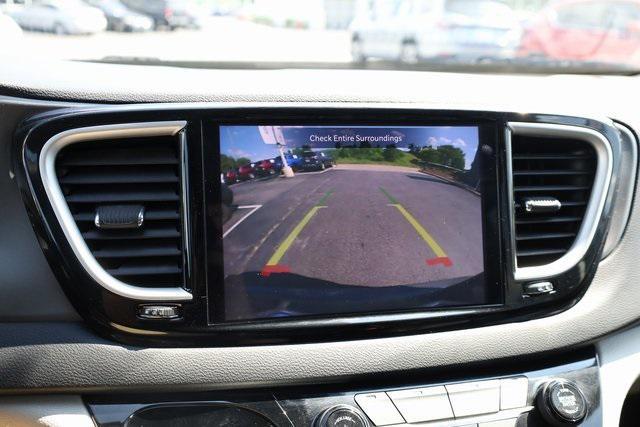 used 2023 Chrysler Pacifica car, priced at $23,070