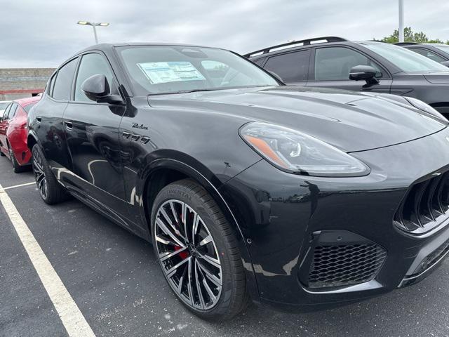 new 2025 Maserati Grecale car, priced at $79,925