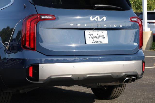 used 2025 Kia Telluride car, priced at $38,400