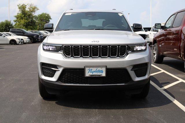 new 2024 Jeep Grand Cherokee car, priced at $30,385