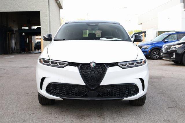 new 2025 Alfa Romeo Tonale car, priced at $35,376