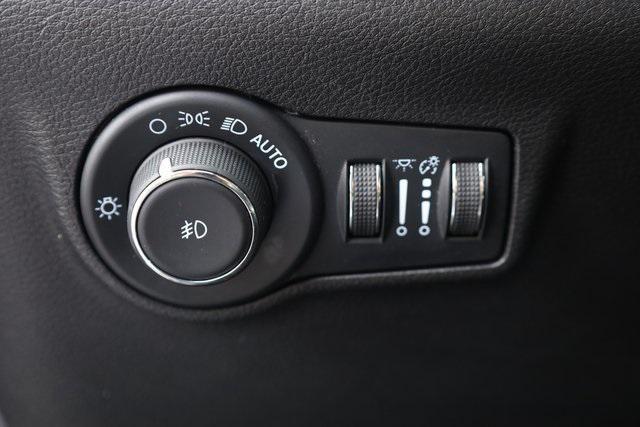 used 2022 Jeep Compass car, priced at $20,900
