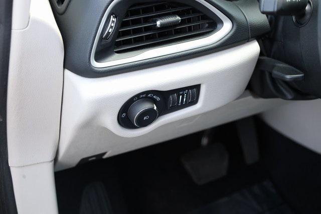 used 2023 Chrysler Pacifica car, priced at $21,440