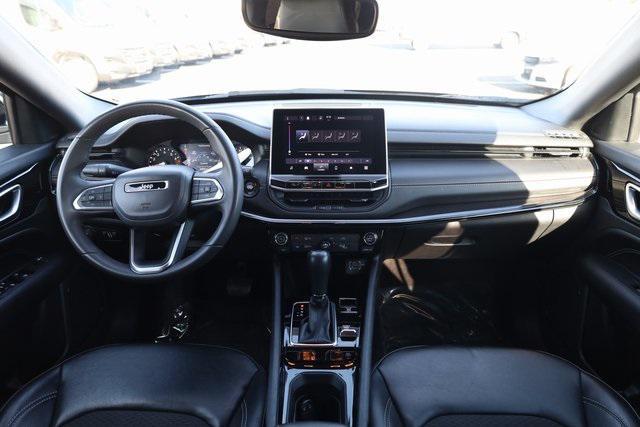 new 2023 Jeep Compass car