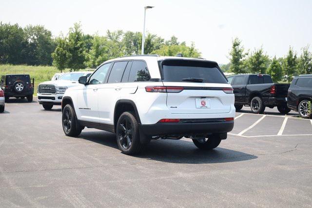new 2025 Jeep Grand Cherokee car, priced at $40,845