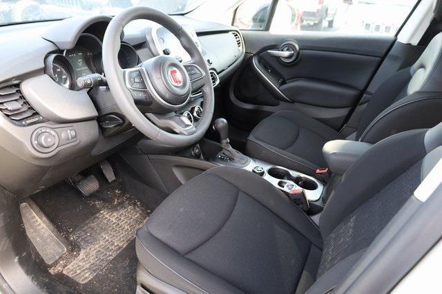 new 2023 FIAT 500X car