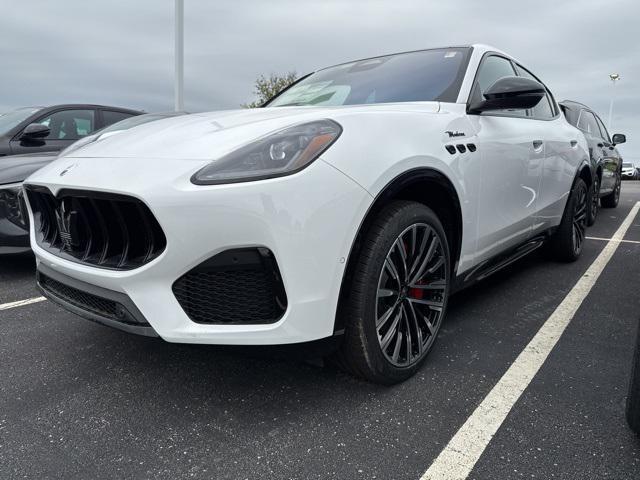 new 2025 Maserati Grecale car, priced at $76,496