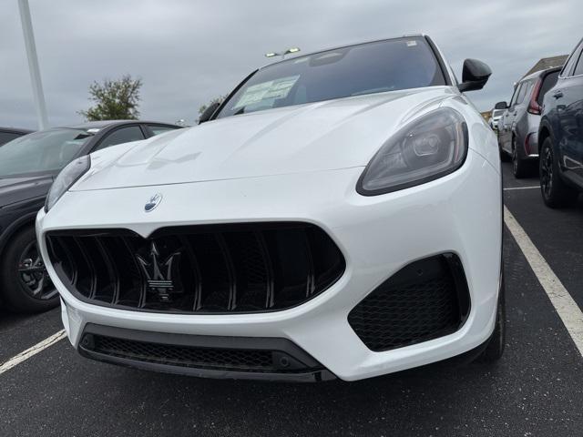 new 2025 Maserati Grecale car, priced at $76,496