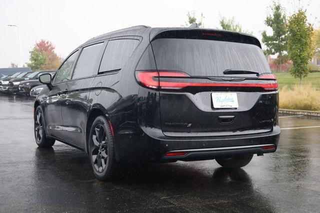 used 2024 Chrysler Pacifica car, priced at $36,036