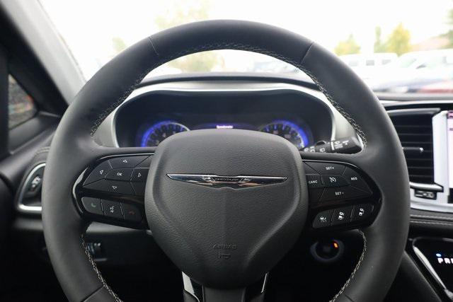 used 2024 Chrysler Pacifica car, priced at $36,036