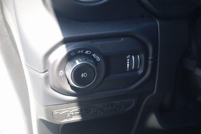 new 2025 Jeep Wrangler car, priced at $52,599