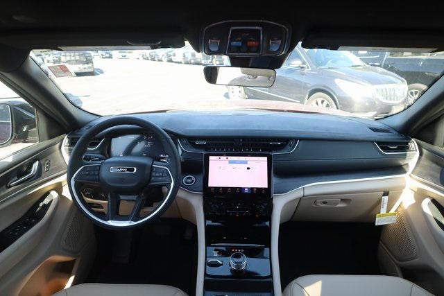 new 2025 Jeep Grand Cherokee L car, priced at $46,505