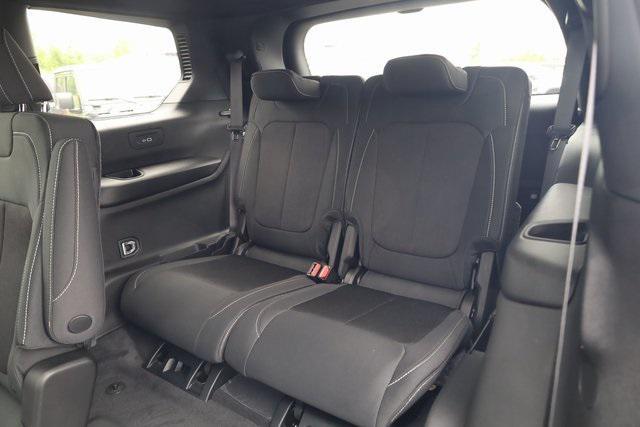new 2025 Jeep Grand Cherokee L car, priced at $37,076