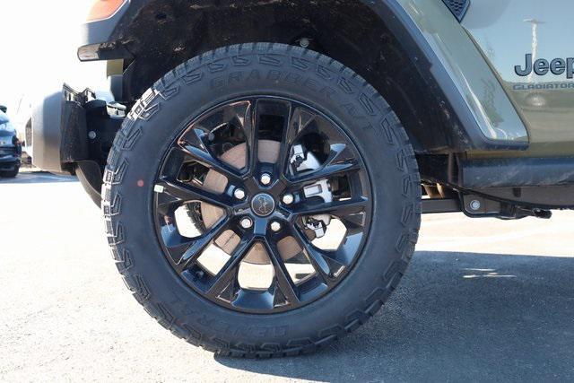 new 2025 Jeep Gladiator car, priced at $38,684