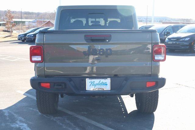 new 2025 Jeep Gladiator car, priced at $38,684