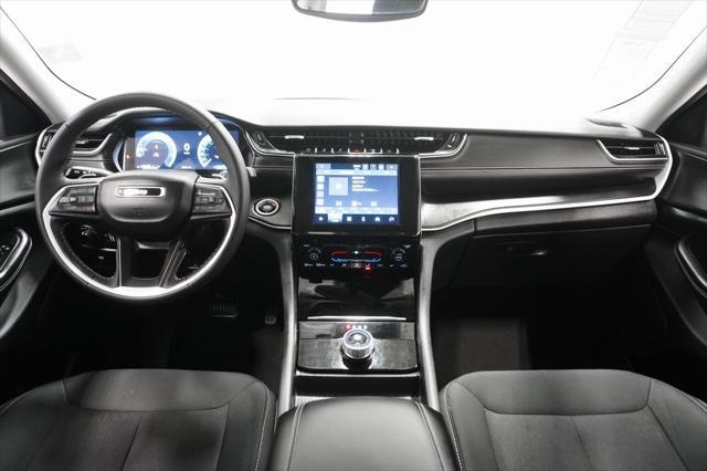 used 2024 Jeep Grand Cherokee car, priced at $27,890