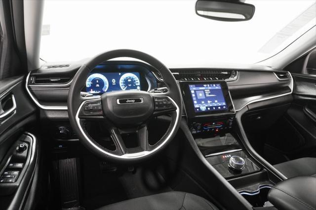 used 2024 Jeep Grand Cherokee car, priced at $27,890